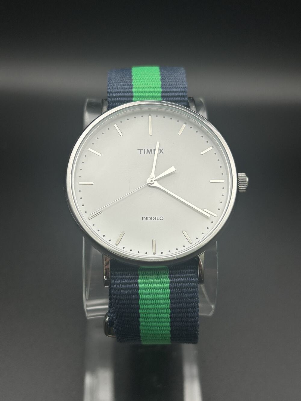 Timex Weekender Fairfield 41mm Silver White Indiglo Blue Green NATO TW2P90800